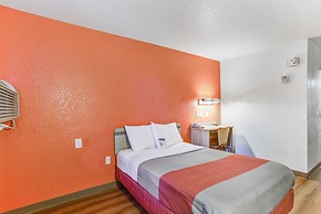 Motel 6 Portland, OR - Tigard West