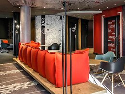 ibis Paris Défense Courbevoie