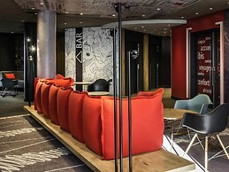 ibis Paris Défense Courbevoie