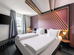B&B HOTEL Wuppertal-City