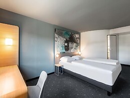 B&B HOTEL Wuppertal-City