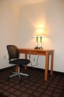 Super 8 by Wyndham Beaumont I-10 South/College St