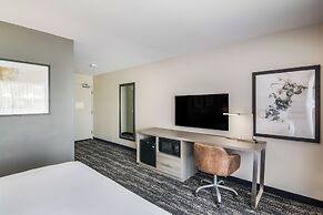 Hourglass Hotel, Trademark Collection by Wyndham