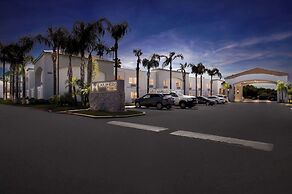 Hourglass Hotel, Ascend Hotel Collection