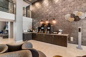 Hourglass Hotel, Trademark Collection by Wyndham
