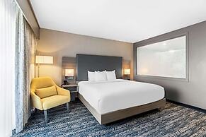 Hourglass Hotel, Ascend Hotel Collection