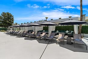 Hourglass Hotel, Trademark Collection by Wyndham