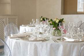 Hotel Diana Roof Garden