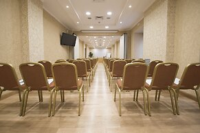 Hotel Diana Roof Garden