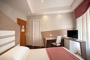 Hotel Diana Roof Garden