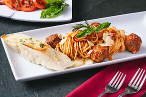 Best Western Grande Prairie Hotel & Suites