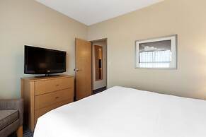 Best Western Grande Prairie Hotel & Suites