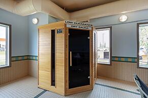 Best Western Grande Prairie Hotel & Suites