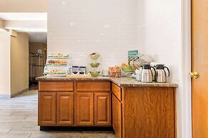 Quality Inn & Suites Georgetown - Seaford