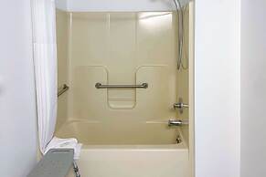 Quality Inn & Suites Georgetown - Seaford