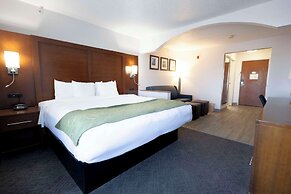 Comfort Suites
