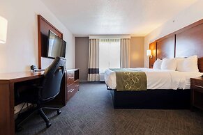 Comfort Suites