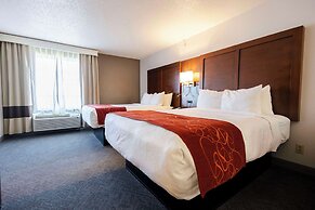 Comfort Suites