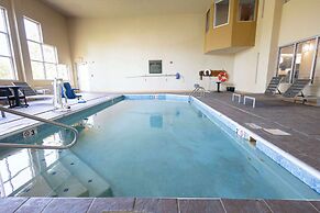Comfort Suites