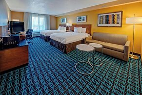 Fairfield Inn & Suites by Marriott Near Universal Orlando