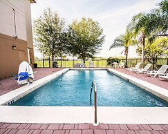 Sleep Inn Fort Pierce I-95