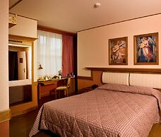 Hotel Sangallo Palace