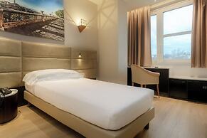 Hotel Sangallo Palace