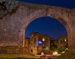 Hotel Emona Aquaeductus