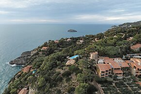 Boutique Hotel Torre di Cala Piccola