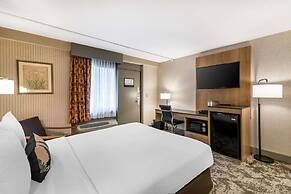 Maine Evergreen Hotel, Ascend Hotel Collection