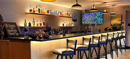 Maine Evergreen Hotel, Ascend Hotel Collection