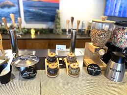 Maine Evergreen Hotel, Ascend Hotel Collection