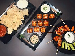 Maine Evergreen Hotel, Ascend Hotel Collection