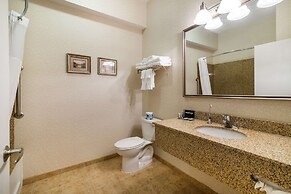 Maine Evergreen Hotel, Ascend Hotel Collection