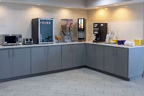Days Inn by Wyndham Louisburg