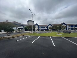Days Inn by Wyndham Louisburg