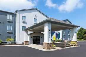 Spark by Hilton Indianapolis Northeast Fishers