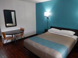 Motel 6 Portland, TX