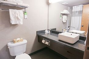 Days Inn by Wyndham Calgary Airport