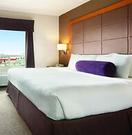Days Inn by Wyndham Calgary Airport
