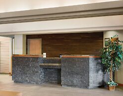 Prairie Crest Calgary Airport