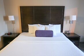 Days Inn by Wyndham Calgary Airport