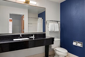 Fairfield Inn & Suites Columbus East