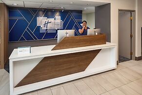 Holiday Inn Express & Suites Albermarle by IHG