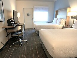 Holiday Inn Victoria Elk Lake by IHG