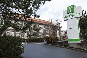 Holiday Inn Victoria Elk Lake by IHG