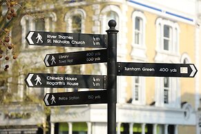 Best Western Chiswick Palace & Suites