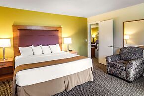 Quality Inn & Suites at Coos Bay