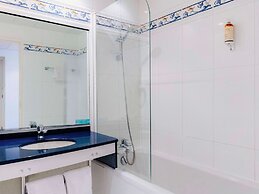 Mercure Nevers Pont de Loire