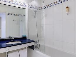 Mercure Nevers Pont de Loire